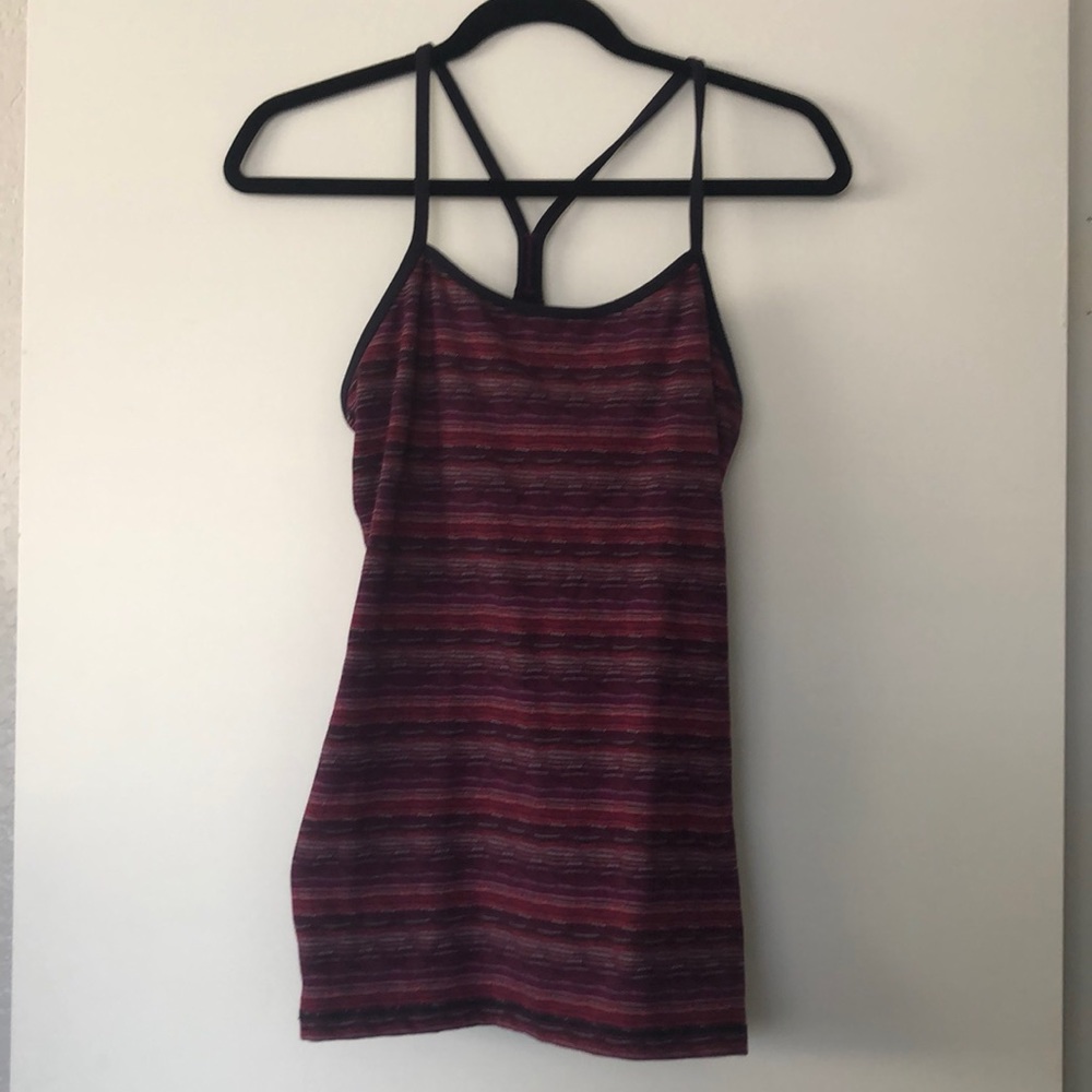 Lululemon tank with built in bra